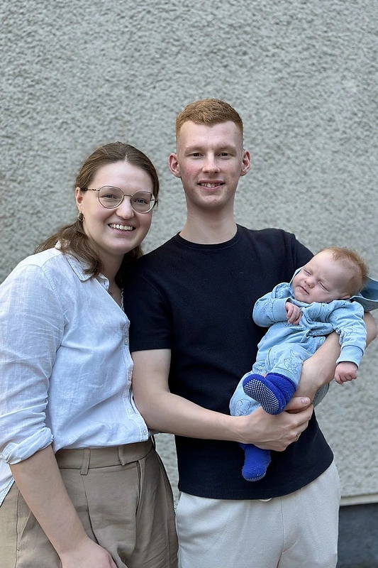 Mihailas Novikovas su žmona Avigėja ir sūnumi / Asmeninio archyvo nuotr.