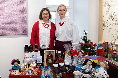 Tarptautinės Kalėdų labdaros mugės pristatymas / Roberto Riabovo / BNS nuotr.