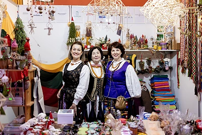 22-osios Tarptautinės Kalėdų labdaros mugės atidarymas / Lukas Balandis / BNS nuotr.