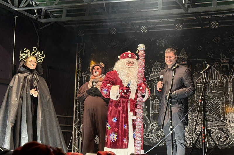 Švenčionių Kalėdų eglės įžiebimas, 2024 m. / Švenčionių rajono savivaldybės nuotr.