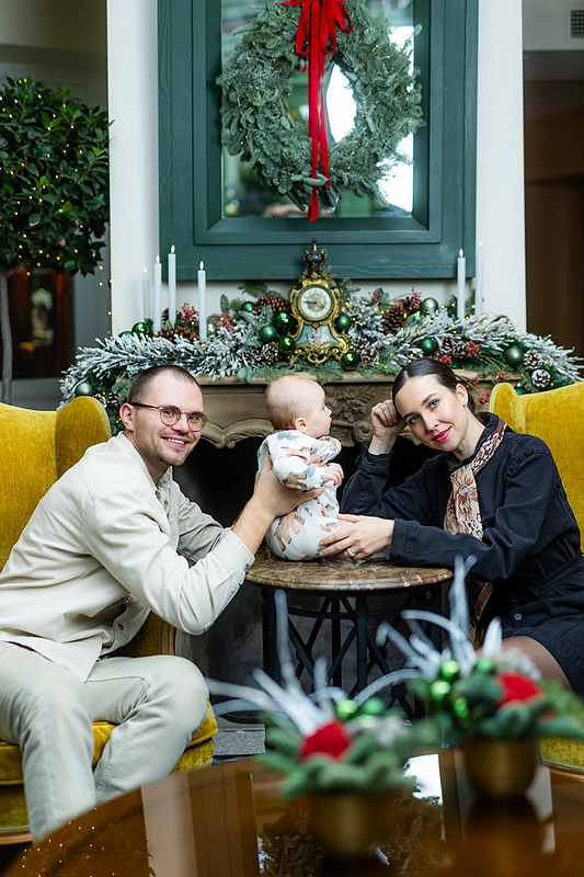 Fausta Marija Leščiauskaitė, Matas Simaitis ir dukrelė Pasaka Jūra / Gretos Skaraitienės / BNS nuotr.