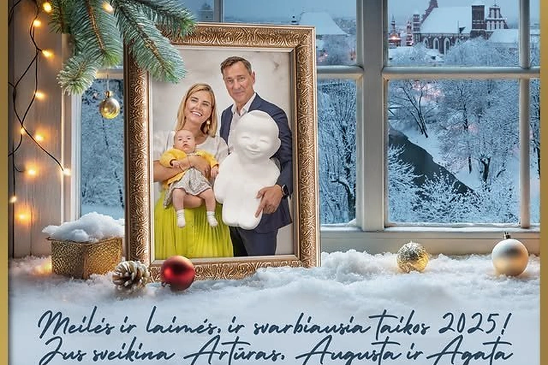 Artūras Zuokas su šeima / Socialinių tinklų nuotr.