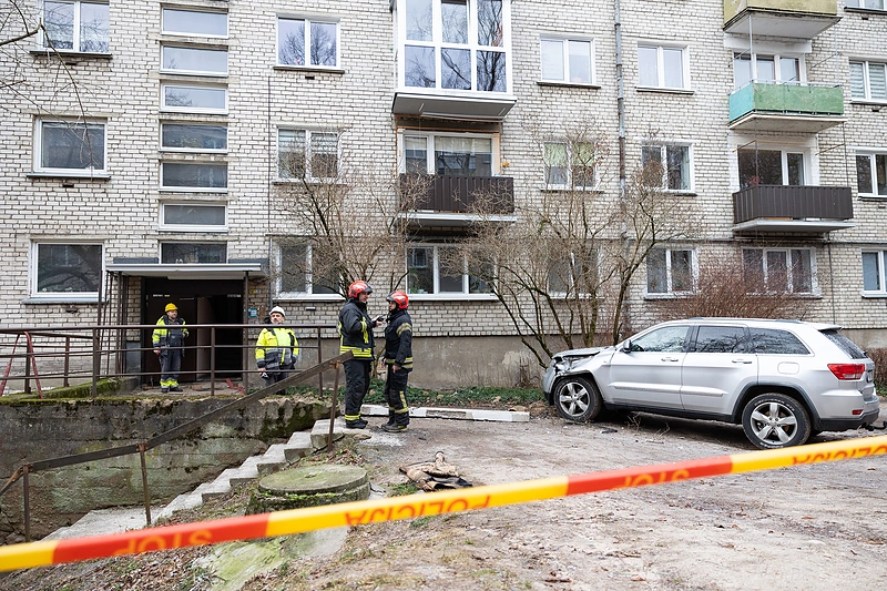 Sprogimas Dzūkų gatvėje / Roberto Riabovo / BNS nuotr.