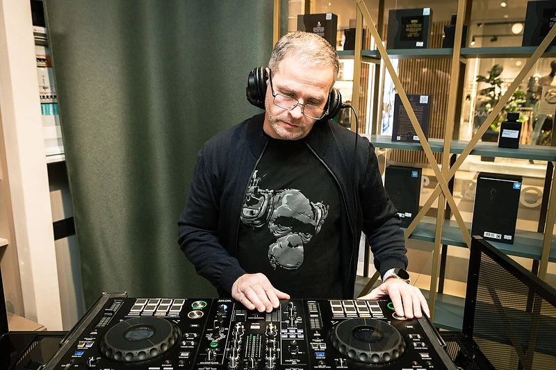 Kvepalų pristatymo renginys / Erlendo Bartulio nuotr.