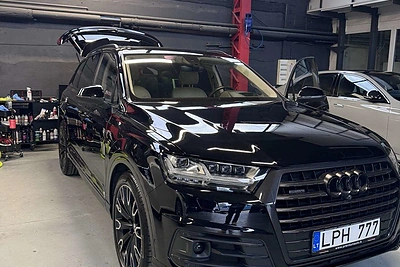 Mindaugas Lipnius pranešė apie parduodamą „Audi Q7“ automobilį / Asmeninio albumo/autoplius.lt nuotr.