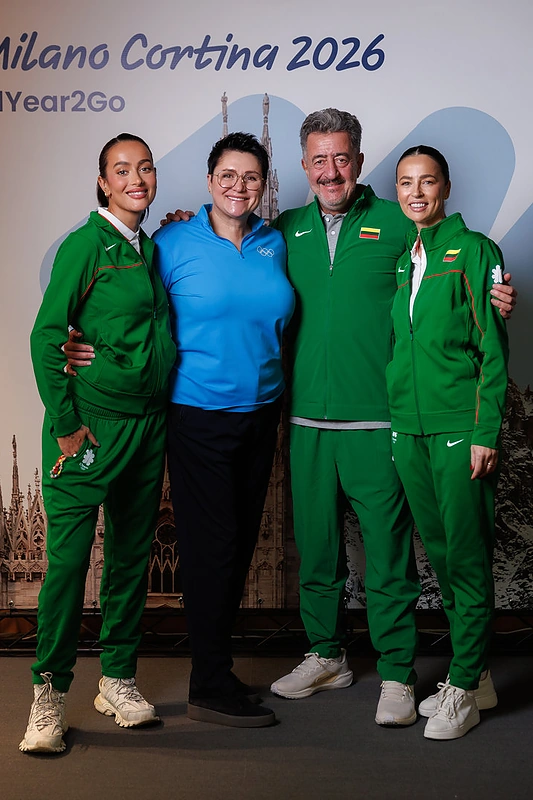 Meschino šeima ir Daina Gudzinevičiūtė / Elvio Žaldario nuotr.