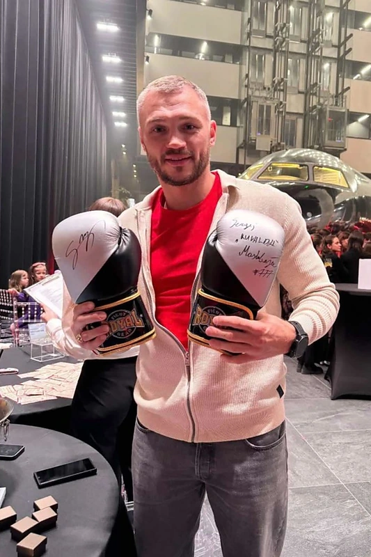 Sergejus Maslobojevas labdaringame renginyje / Viktorijos Korsak nuotr.