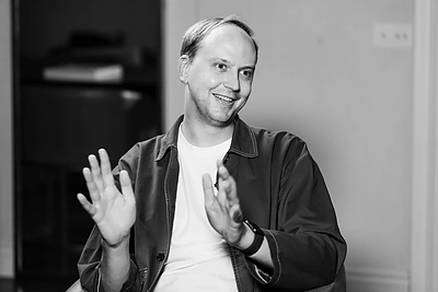 Mantas Velykis tinklalaidėje „Kamantinėjimai“ / Domo Rimeikos nuotr.