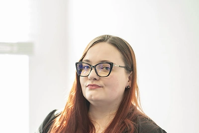 M-1 radijo vedėjams – tatuiruotės eterio metu / Jurgio Sakalausko nuotr.