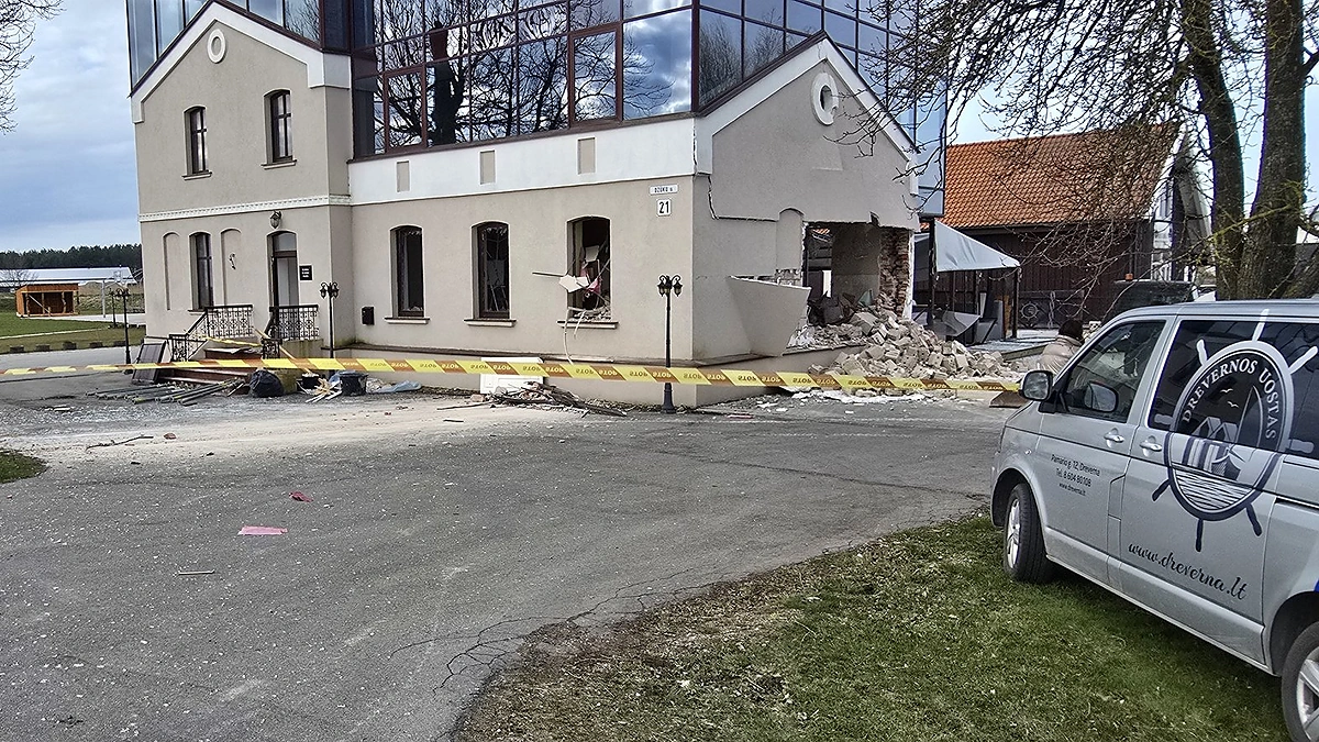 Sprogimas restorane „Strykis“ / R.Žalgevičiaus nuotr.