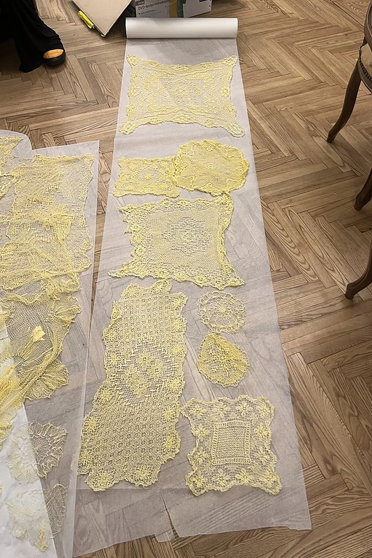 Servetėlių dažymo procesas / Asmeninio archvyo nuotr.