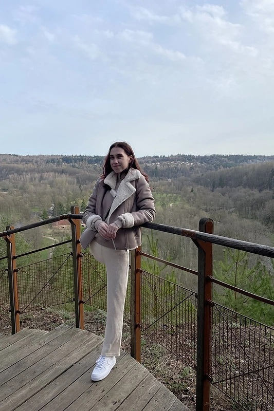 Dėl vėžio kojos netekusi Veronika / Pranešimo aut. nuotr.