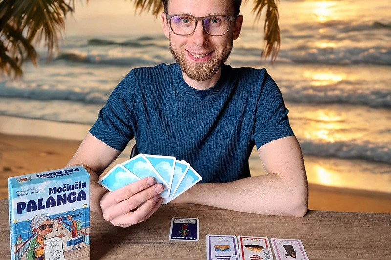 Stalo žaidimas „Močiučių Palanga“ ir autorius Edas Matulaitis / „Terra Publica" nuotr.