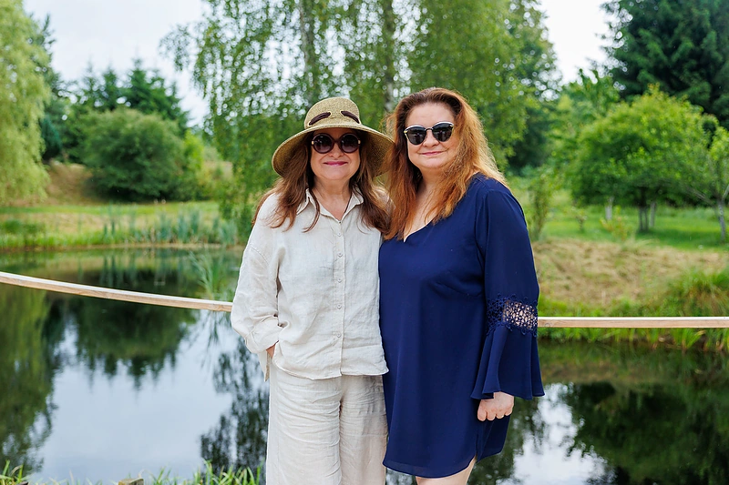 Birutė Petrikytė ir Andželika Petrikytė savo restorane / Eriko Ovčarenko / BNS nuotr.