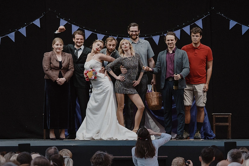 Oskaro Koršunovo spektaklis „Vestuvės" / „Midsummer Vilnius“ nuotr.