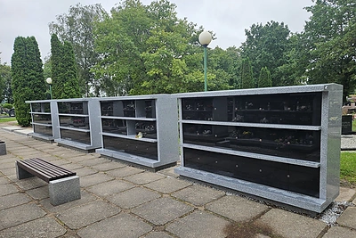 Lėbartų kapinėse – nauji kolumbariumai: vietas jau galima įsigyti