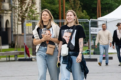 Gerbėjai renkasi i Robbie Williamso koncertą Kaune / Teodoro Biliūno / BNS nuotr.
