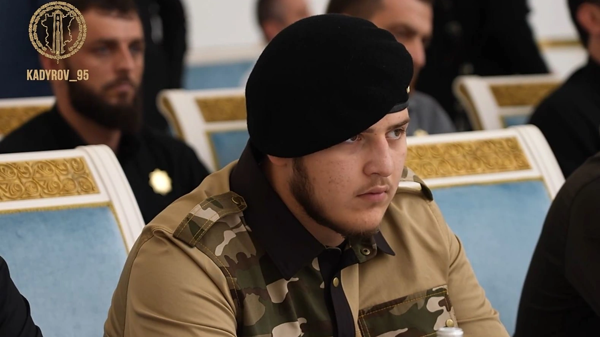 Adamas Kadyrovas / Stopkadras
