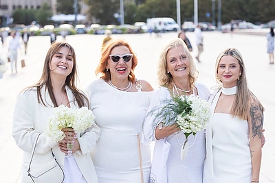 Vienuoliktoji baltoji vakarienė „Le Diner en Blanc“ Vilniuje / Roberto Riabovo / BNS nuotr.