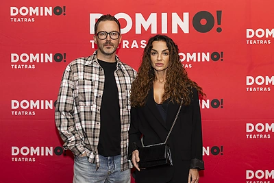 Komedijos „Prie dangaus vartų“ sugrįžimo į teatrą vakaro akimirka / Vido Černiausko nuotr.
