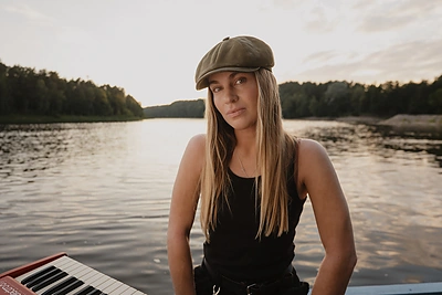 „Nemunas 2.0“ fondas pristato: tiesiai iš Nemuno – šilumos ir jausmingumo kupini Gabrielės Vilkickytės kūriniai