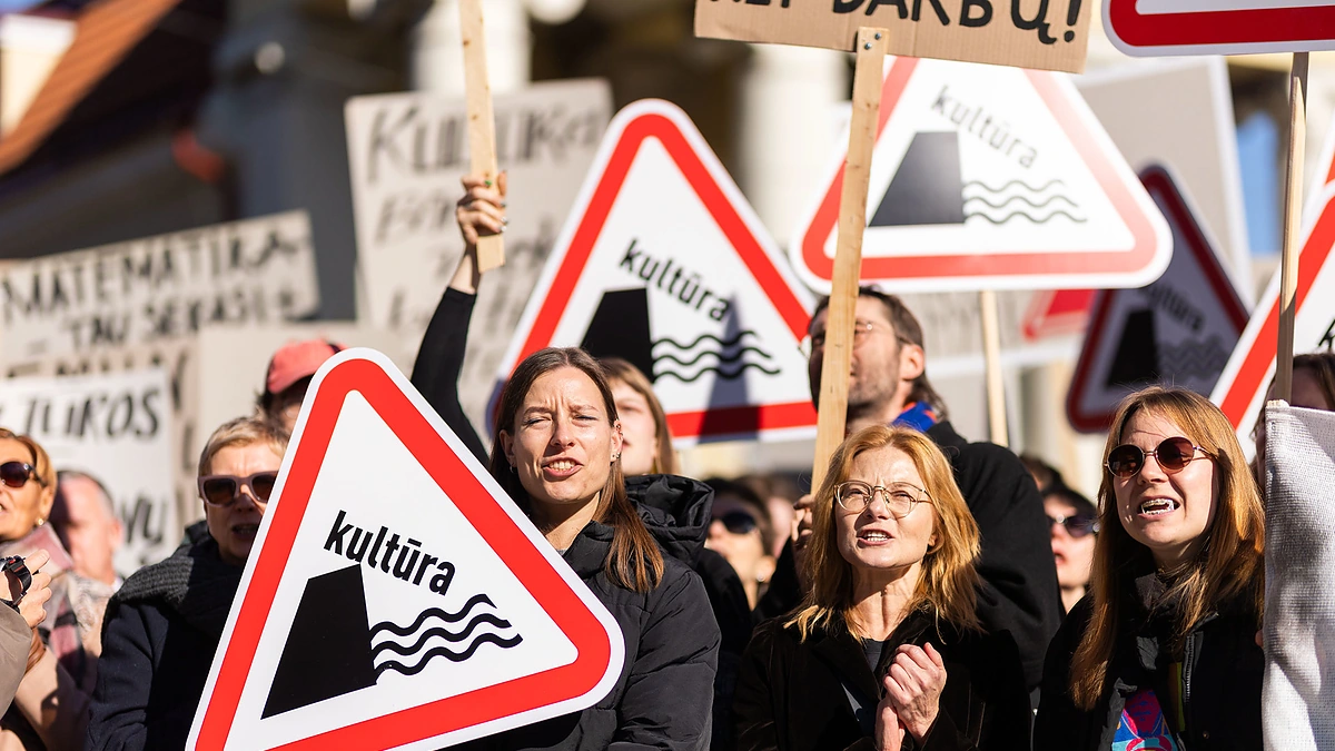 Kultūros bendruomenės protestas prieš kandidatą į kultūros ministrus / Roberto Riabovo / BNS nuotr.
