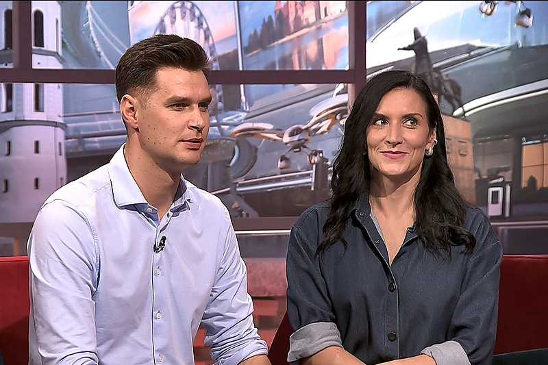 Paulius Vaitiekūnas ir Ieva Prudnikovaitė TV laidos filmavime / Stop kadras