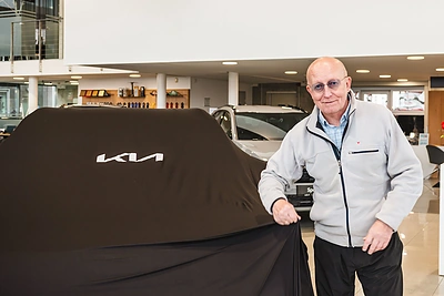 Arūnas Valinskas su nauju automobiliu / Asmeninio archyvo nuotr.