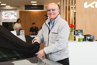 Arūnas Valinskas su nauju automobiliu / Asmeninio archyvo nuotr.