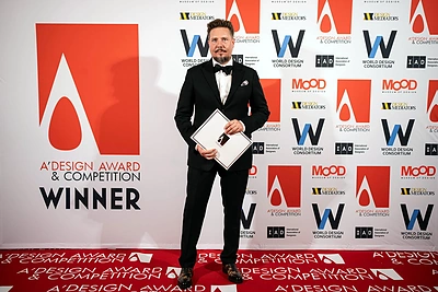 Kęstutis Lekeckas ant raudonojo kilimo / Asmeninio archyvo nuotr.