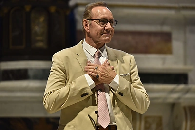 Po seksualinio priekabiavimo skandalo aktorius Kevinas Spacey tapo benamiu