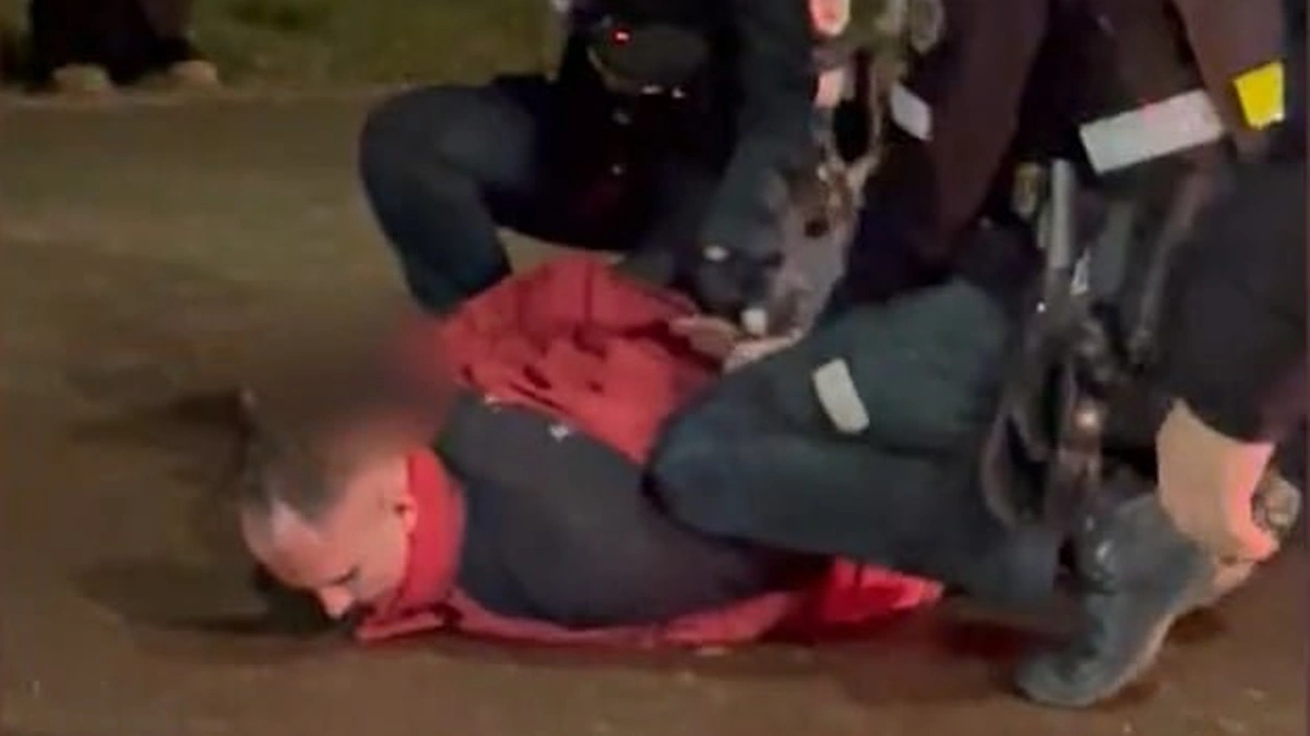 Beno Mikutavičiaus sulaikymas / Stop kadras