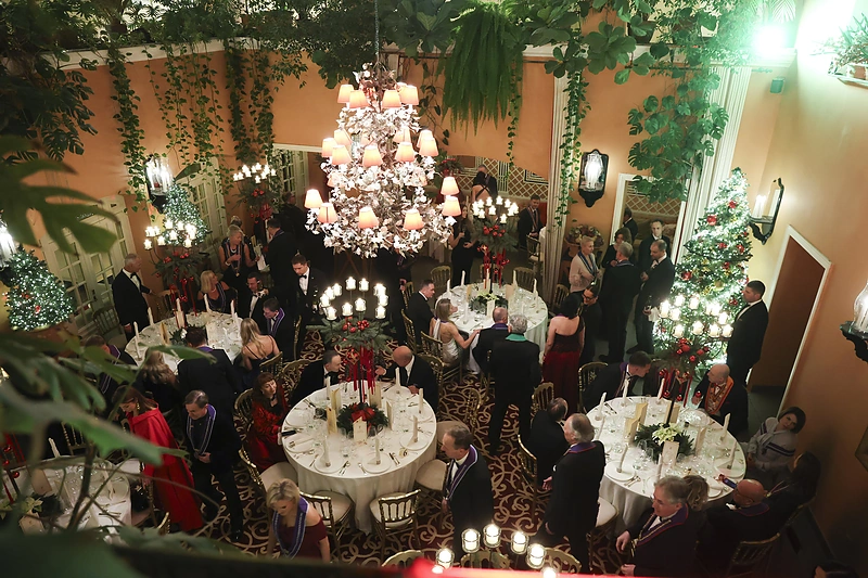 Kalėdinė gala vakarienė „Stikliuose“