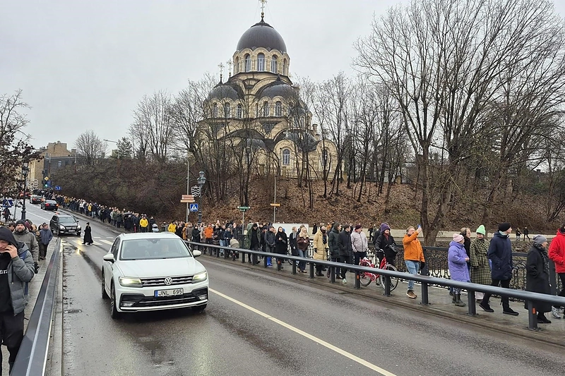 Žurnalistų protesto mitingas prie Seimo / 15min nuotr.