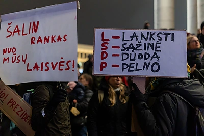 Antrasis protestas „Šalin rankas nuo laisvo žodžio!“ / Patricija Adamovič / BNS nuotr.