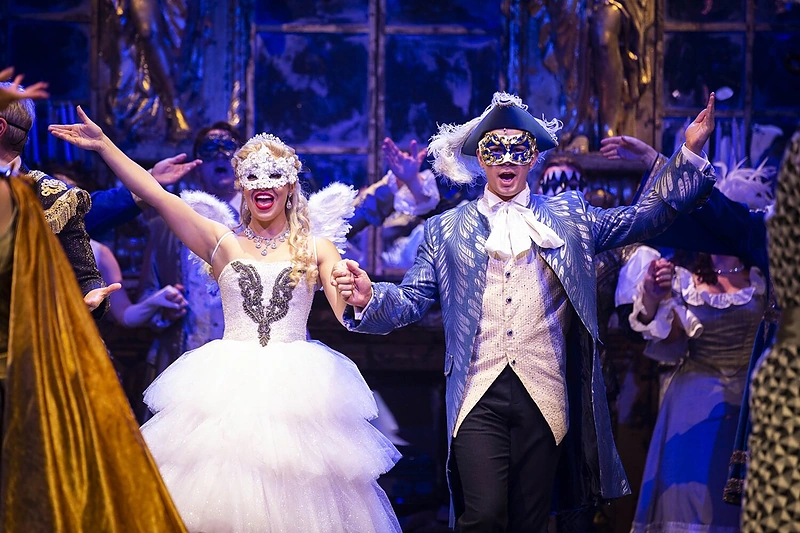 A.L.Webberio miuziklas „Operos fantomas“ pirmąkart atvyksta į Lietuvą