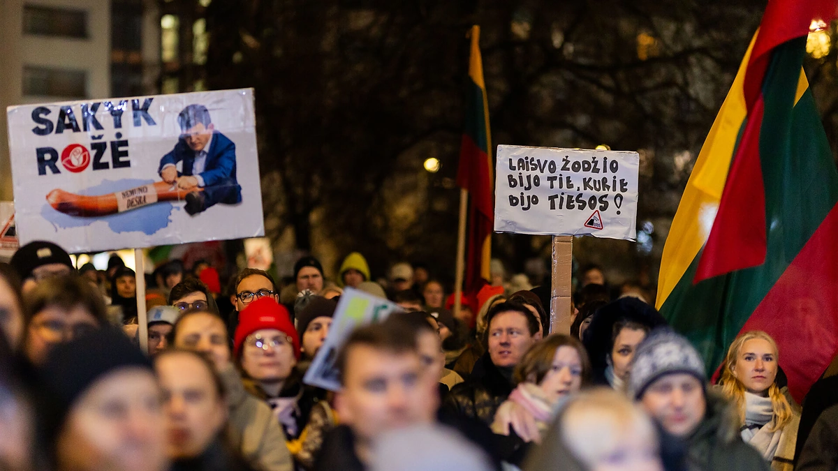 Ketvirtadienio protestas „Šalin rankas nuo laisvo žodžio!“ / Patricija Adamovič / BNS nuotr.
