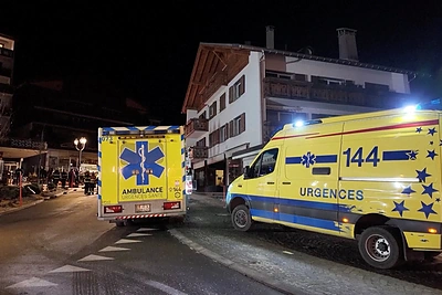 Šveicarijos Kran Montanos slidinėjimo kurorto bare kilo gaisras / „Scanpix“ nuotr.