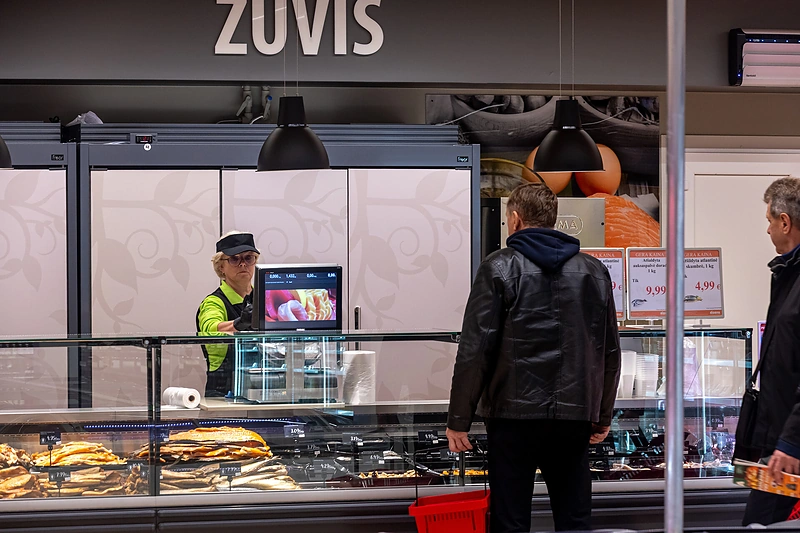 Plačiausią rūkytos ir šviežios žuvies, jūros gėrybių asortimentą „Norfa“ siūlo trečiadieniais–ketvirtadieniais. / Atstovų nuotr.