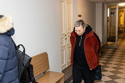 Justės Arlauskaitės-Jazzu ir mama Auksė atvyko į teismo posėdį / Pauliaus Peleckio / BNS nuotr.
