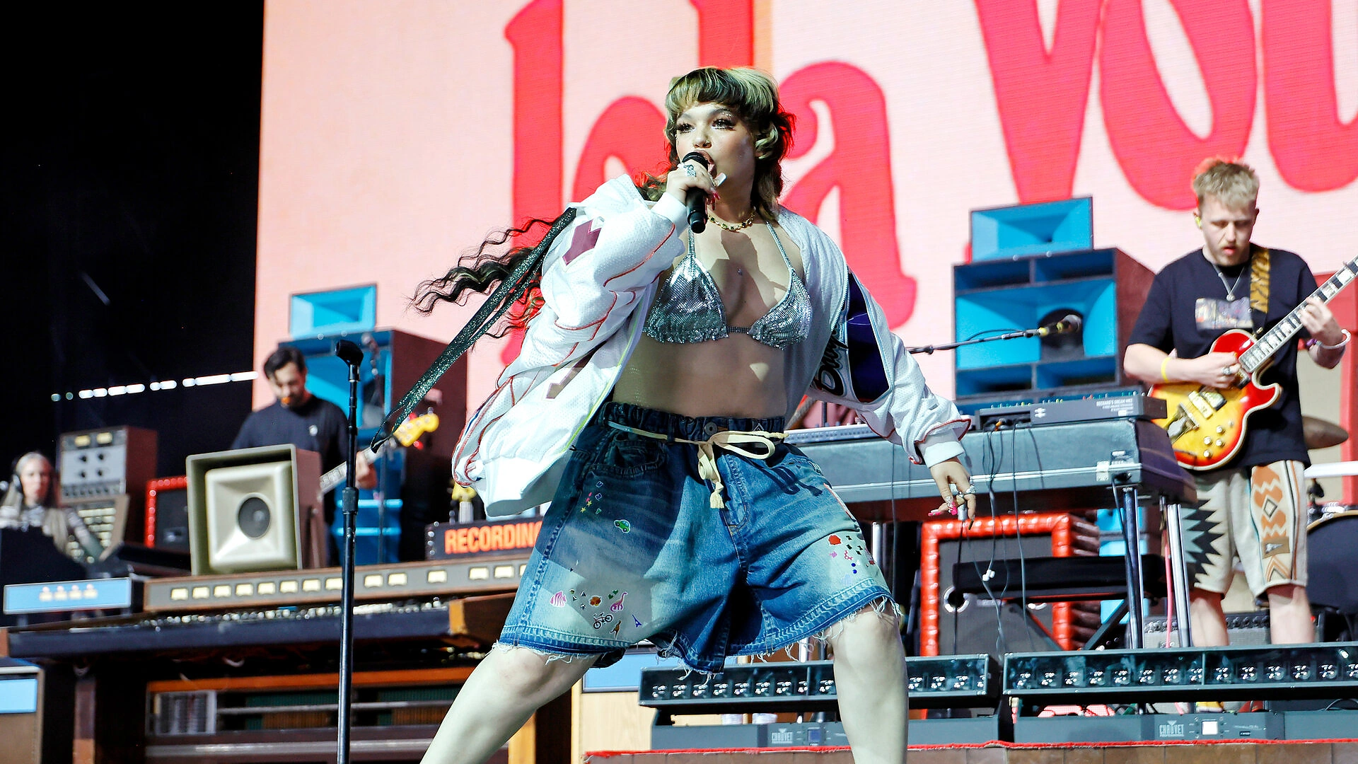 Lola Young / Getty nuotrauka