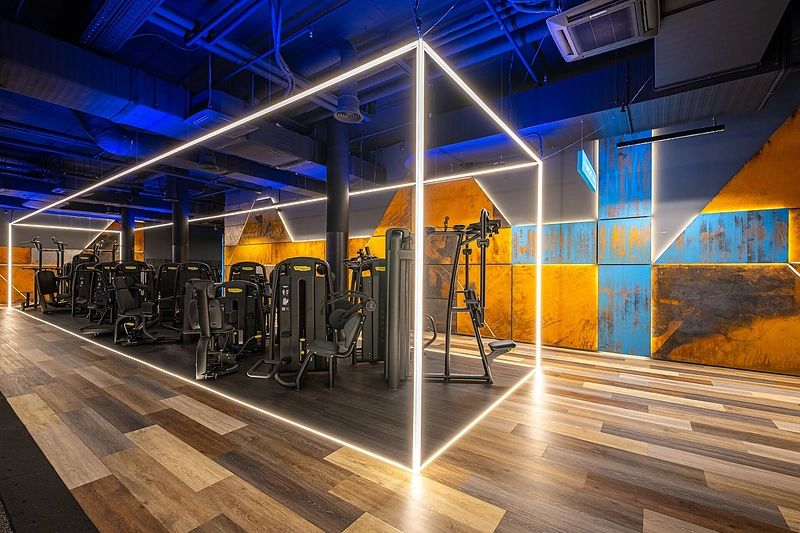 GYM+ plečiasi – vasario 25-ąją Santariškėse duris atvers naujas sporto klubas: atidarymo vakarą lauks staigmenos ir pokalbiai su Mantu Grimaliu / „GYM+“ nuotr.