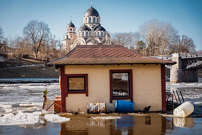 Ledonešis nusinešė Simono Dailidės namą / Skirmantas Lisauskas/ BNS nuotr.