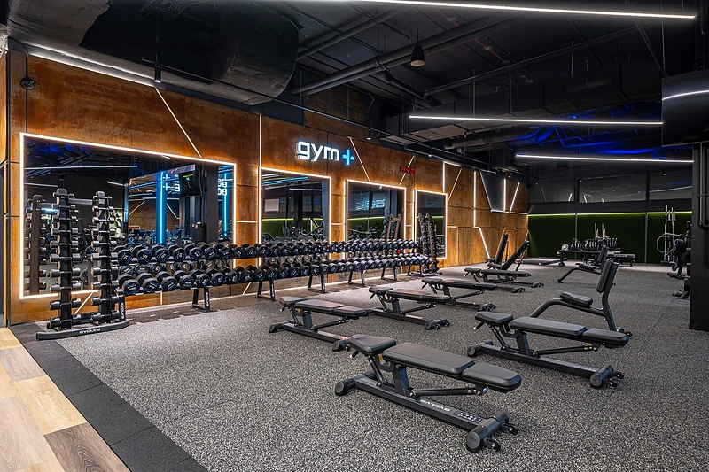 Duris atvers dviejų aukštų GYM+ Avižieniuose: atidarymo svečias – komikas Kristoforas Vaidutis / „GYM+“ nuotr.