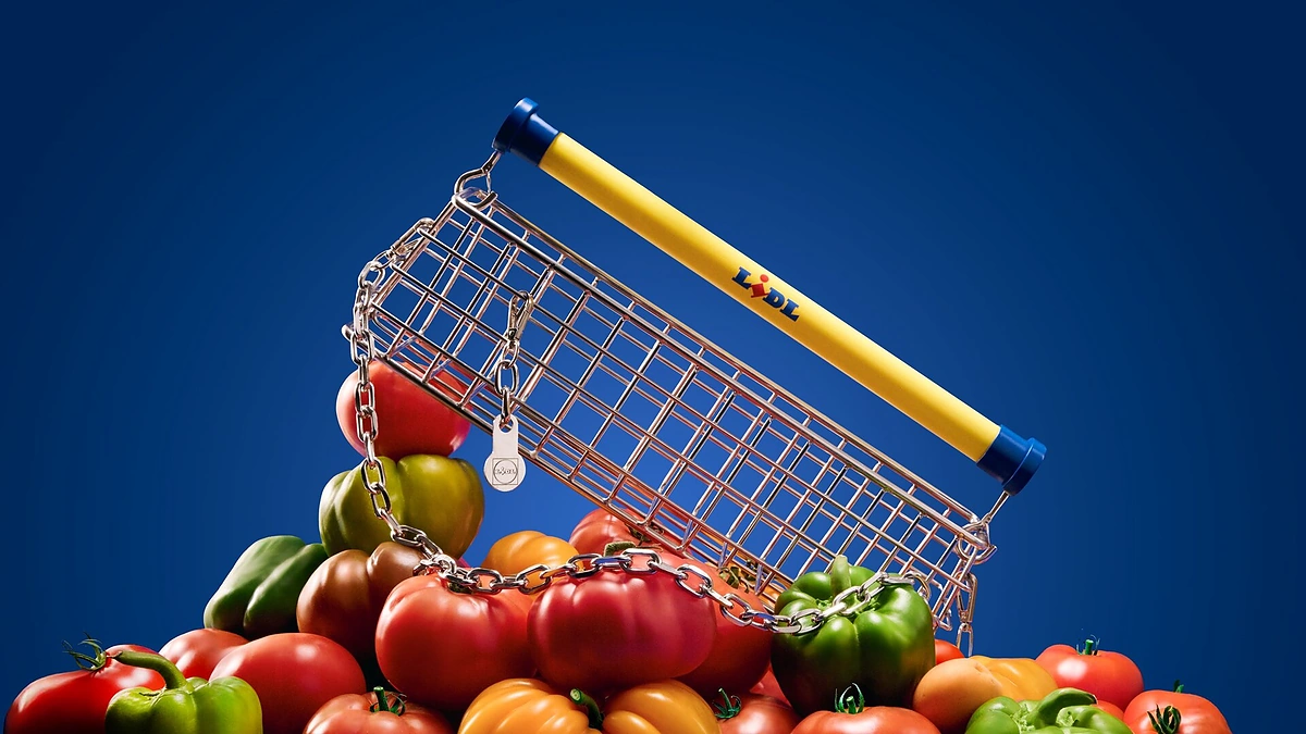 „Lidl“ unikalus aksesuaras – prekių vežimėlis-rankinė (angl. „Trolley Bag“) / „Lidl“ nuotr.
