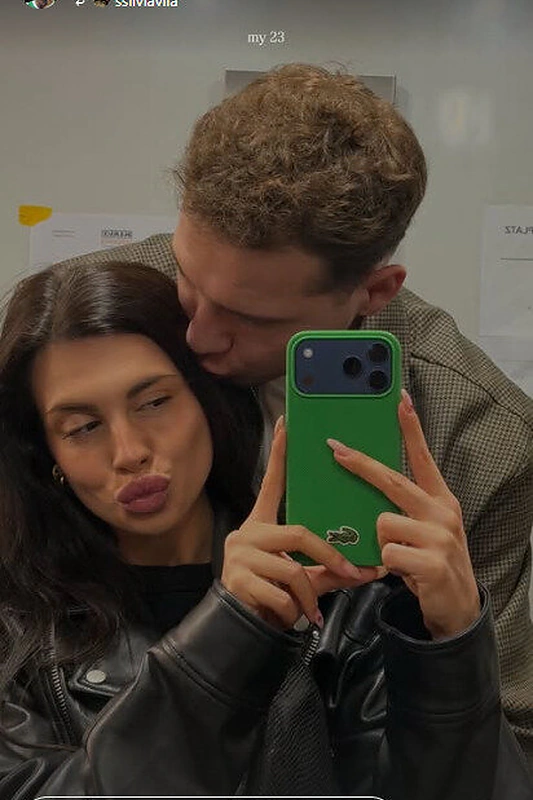 Rokas Jokubaitis su mylimąja Silvia / Soc. tinklų nuotr.