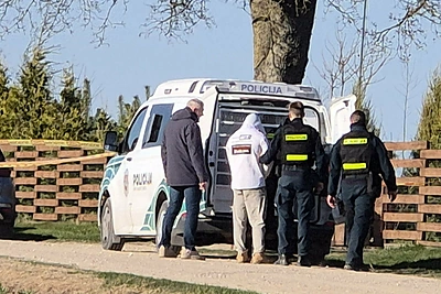 Sulaikytas įtariamasis Manto Sadausko nužudymu / Raimundas Celencevičius nuotr.