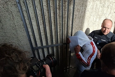 Įtariamasis Manto Sadausko nužudymu atvestas į teismą / Raimundas Celencevičius nuotr.