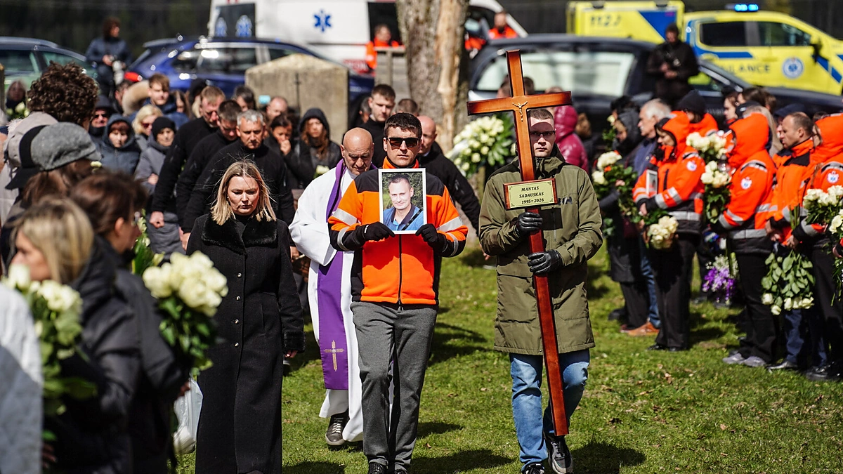 Mantas Sadauskas išlydimas į amžiną poilsį / Živilės Večiorkutės nuotr