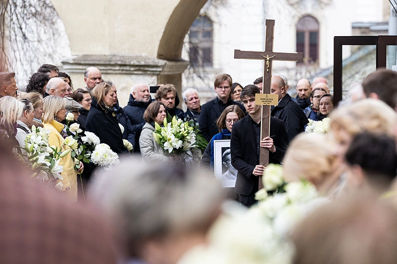 Į paskutiniąją kelionę išlydimas Romualdas Gražinis / Pauliaus Peleckio / BNS nuotr.